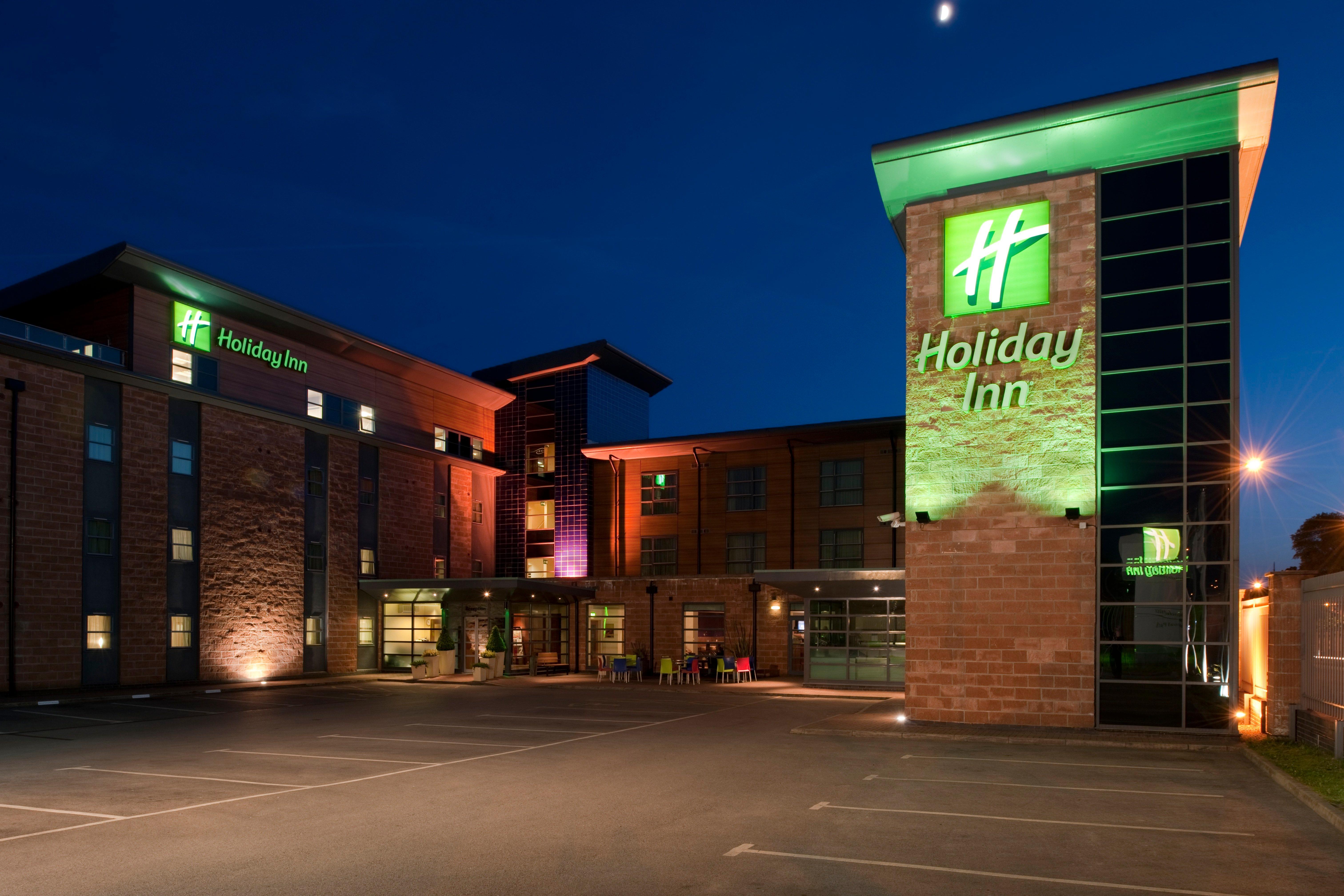 Holiday Inn Manchester - Central Park, An Ihg Hotel Exterior photo