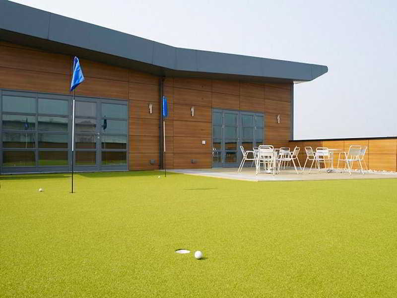 Holiday Inn Manchester - Central Park, An Ihg Hotel Exterior photo